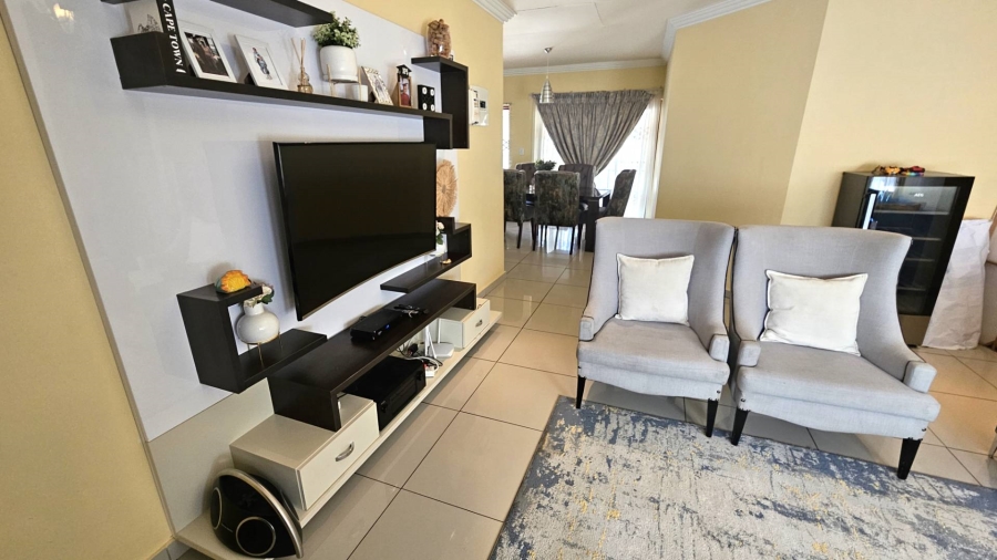 3 Bedroom Property for Sale in Melodie North West